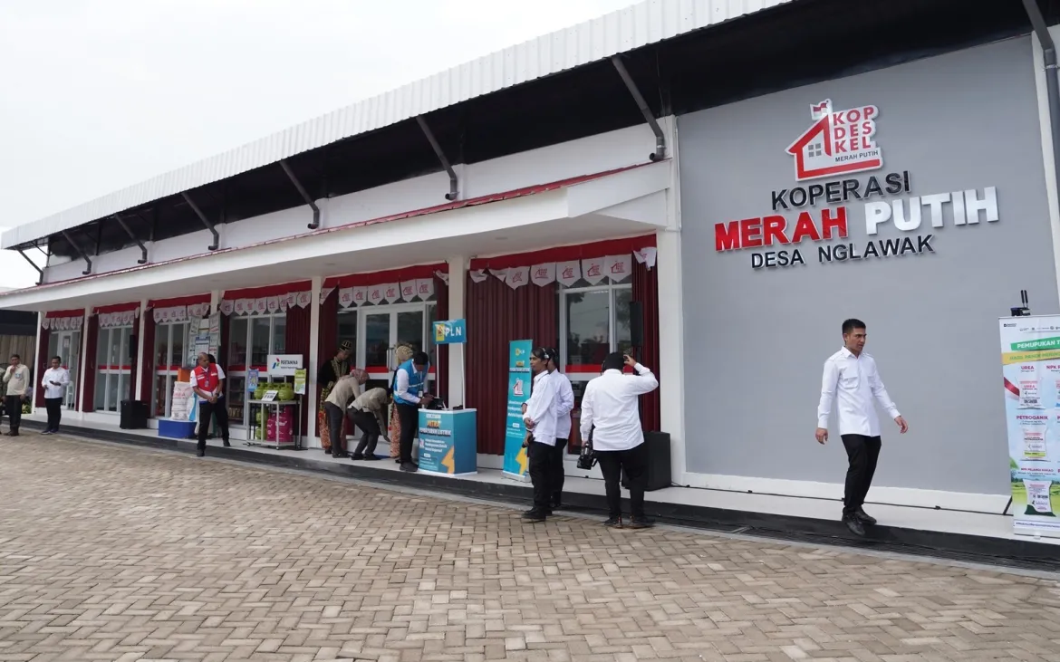 Tổng thống Indonesia tuyên bố sẽ chịu trách nhiệm nếu người dân bị đói